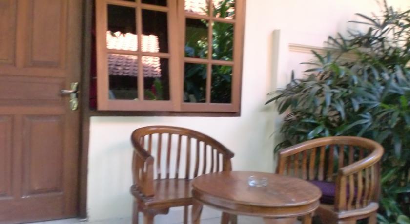 Mina Pelasa Hotel Legian Exteriör bild