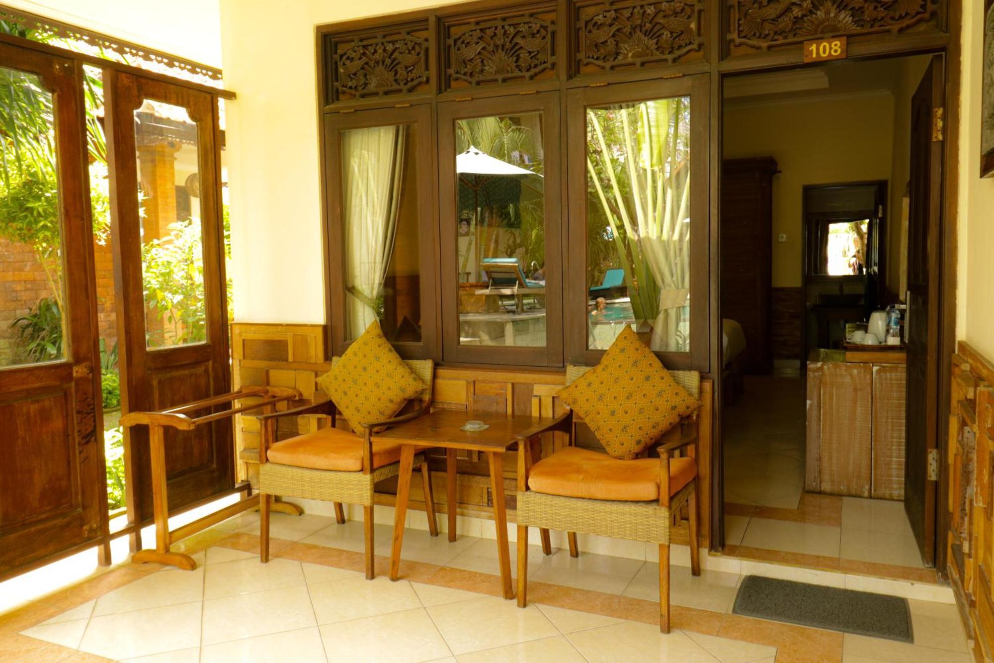 Mina Pelasa Hotel Legian Exteriör bild