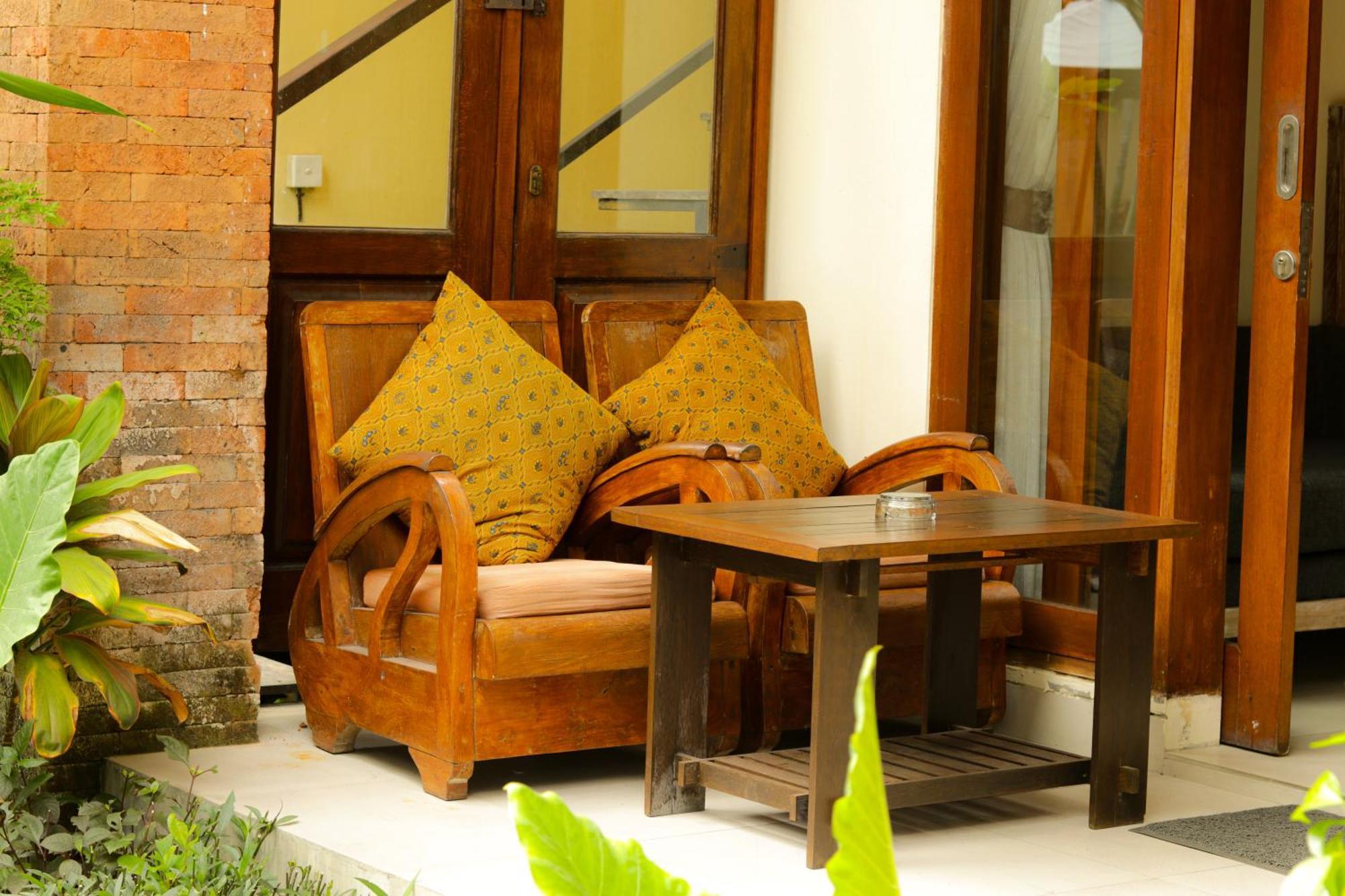 Mina Pelasa Hotel Legian Exteriör bild