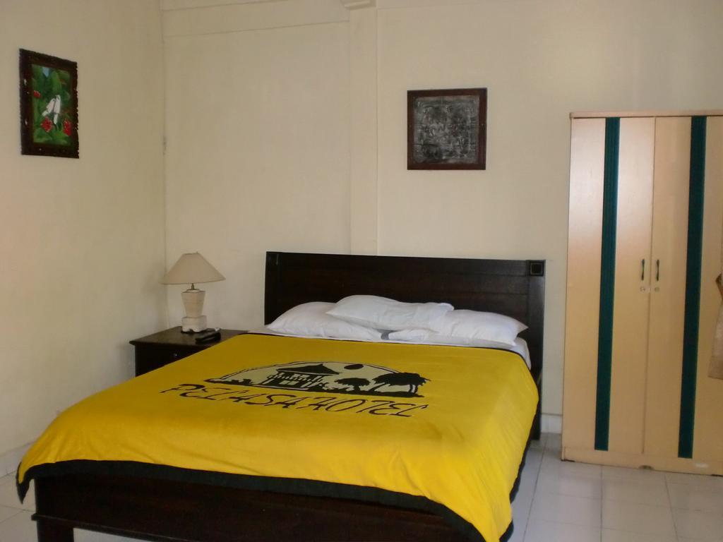 Mina Pelasa Hotel Legian Exteriör bild