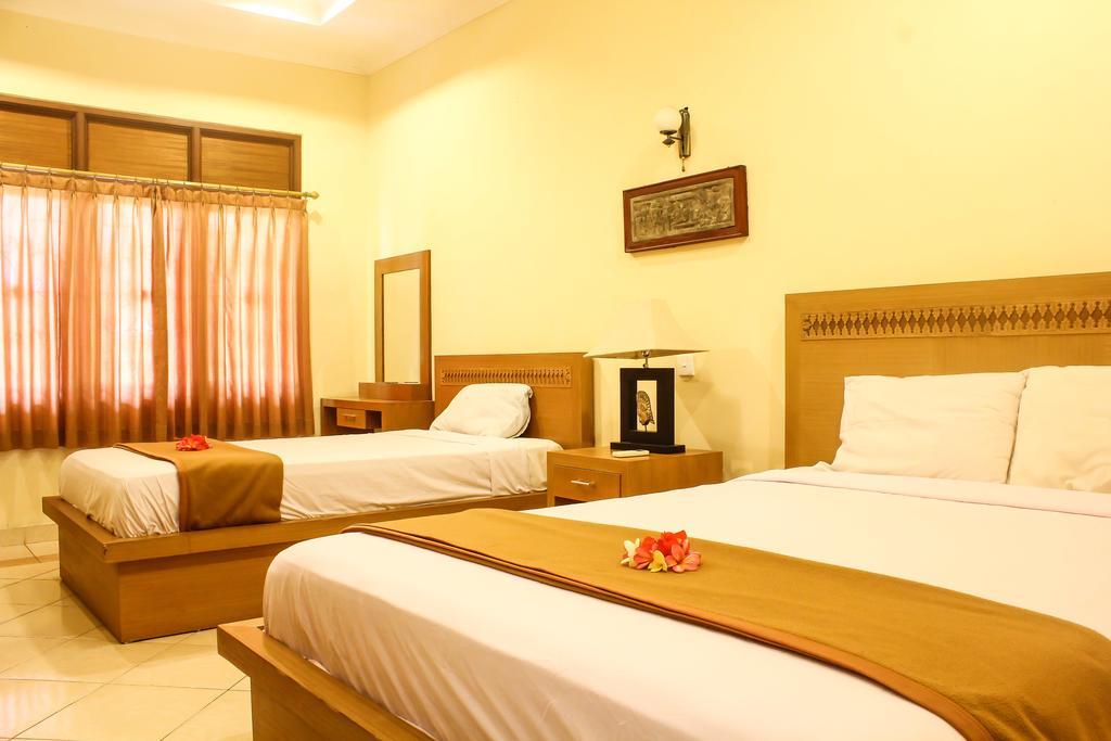 Mina Pelasa Hotel Legian Exteriör bild